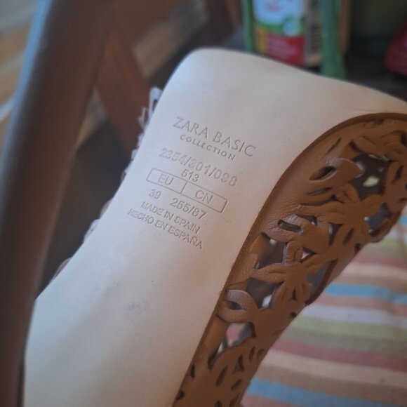 Nude peep toe booties - Picture 8 of 8